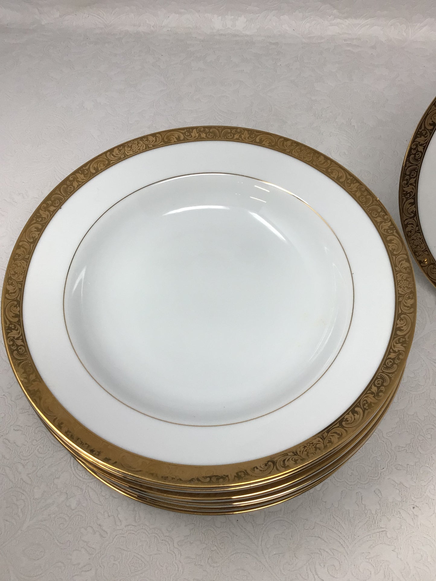 Set of 8 American Atelier Salad Plates