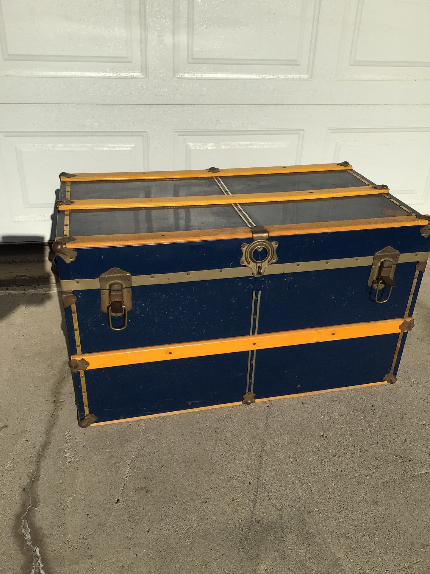 Vintage Union Trunk & Luggage Co. Blue Chest