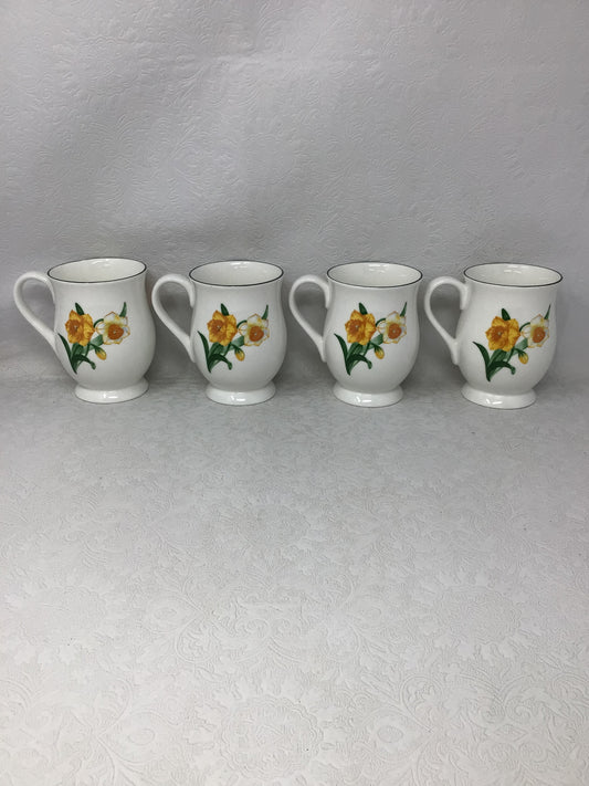 Set of 4 Yellow Daffodil Royal Vale Mugs