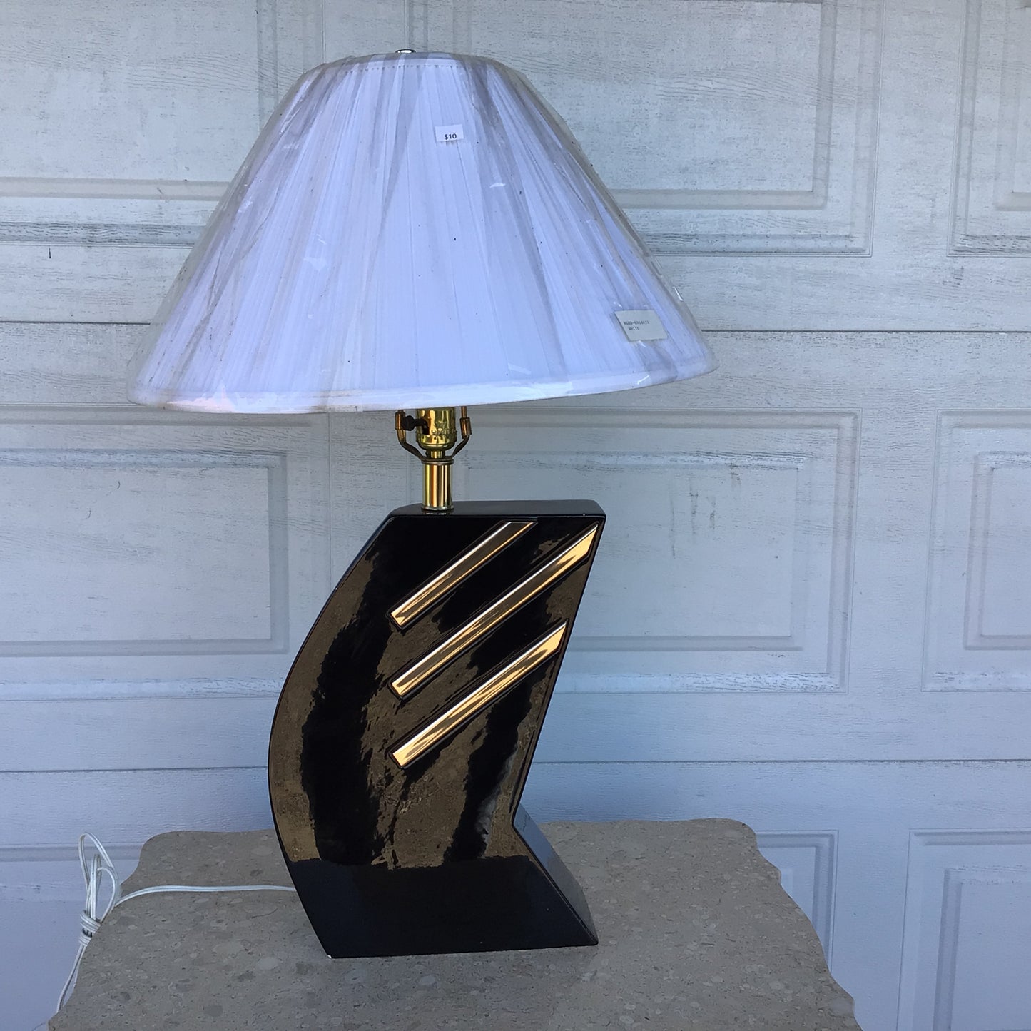 Vintage Art Deco Lamp