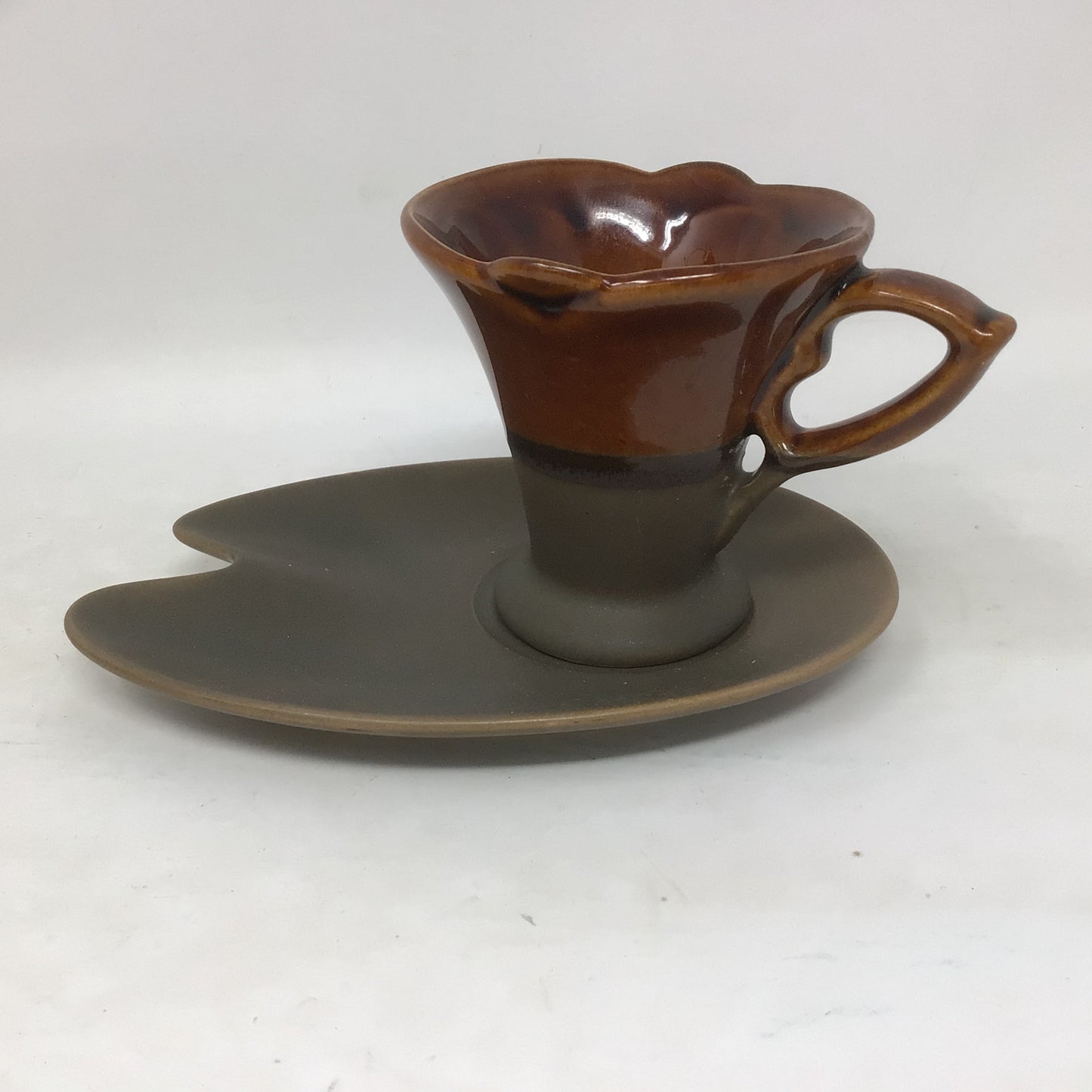 Demitasse Espresso Cups and Snack Plates with Stand