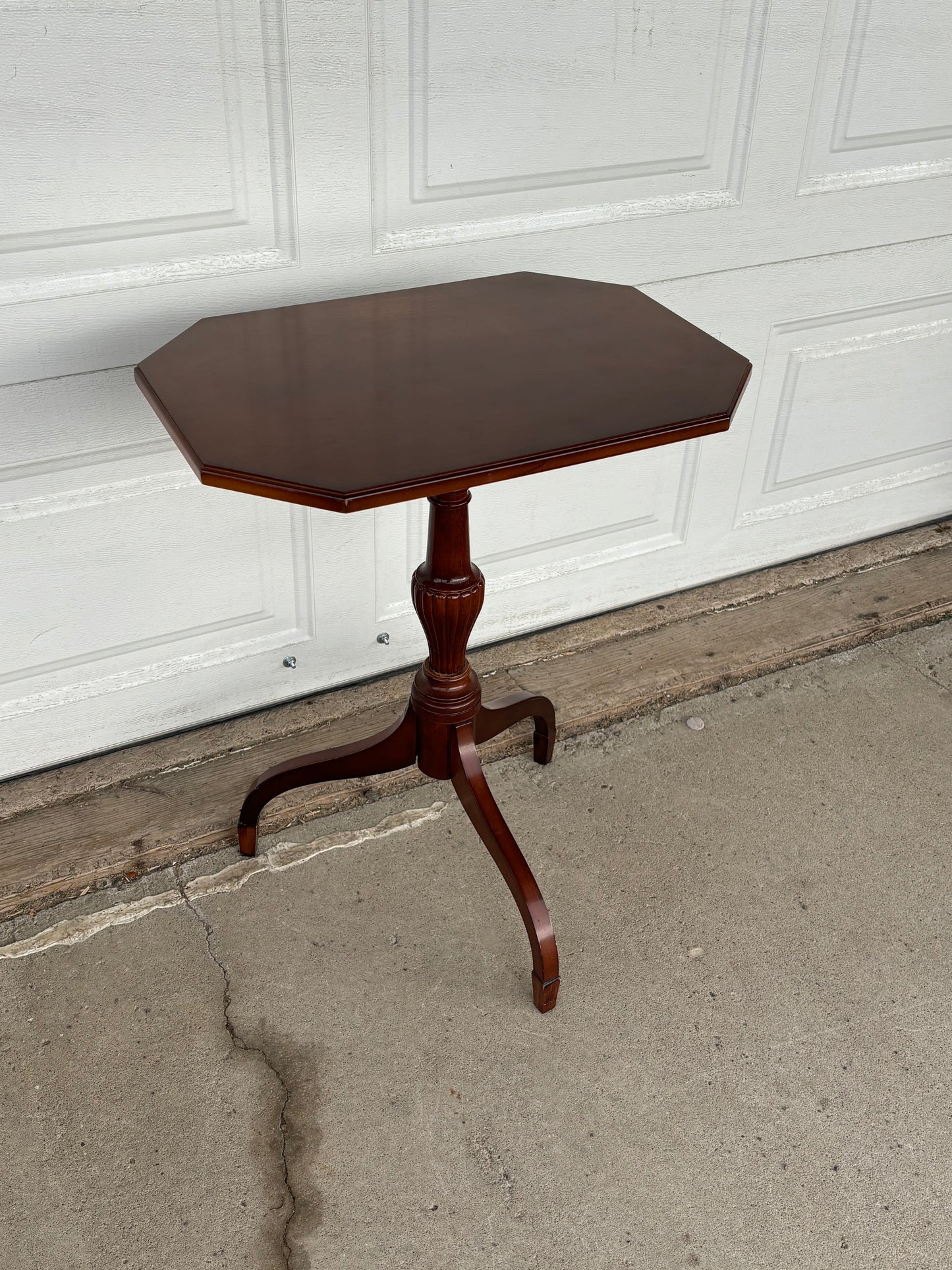 Vintage BOMBAY COMPANY Wooden Side Table