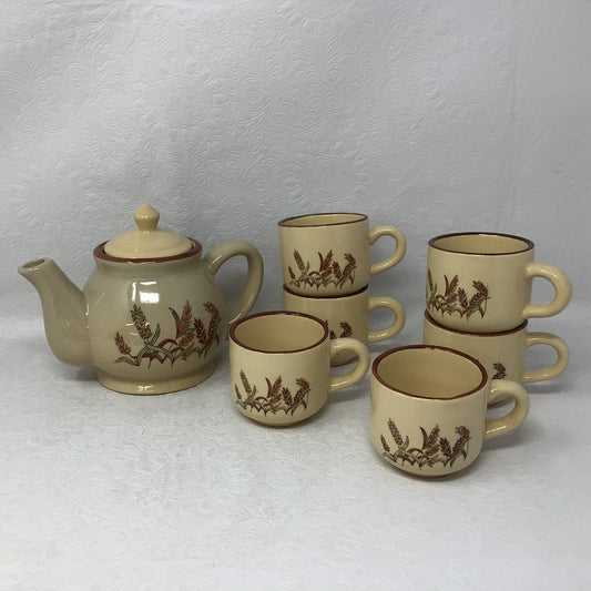 Small Beige Teapot And Cups With Wheat Design