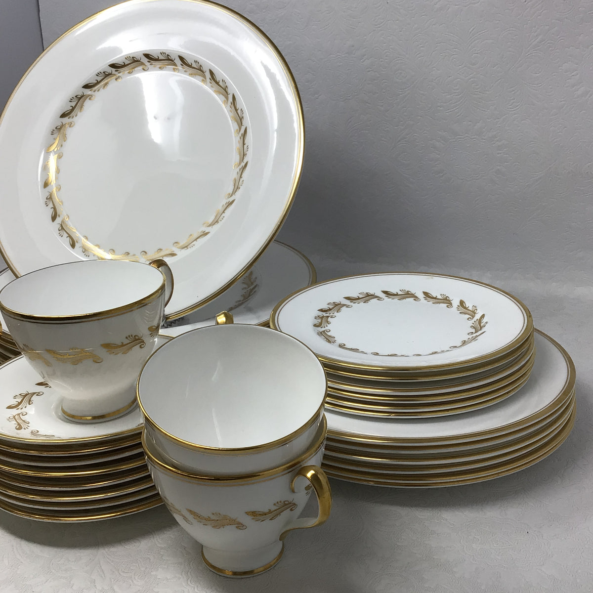 Royal Albert “Symphony”  33 Pc China Dish Set