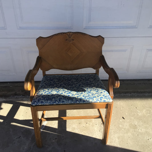 Art Deco Waterfall Boudoir Chair