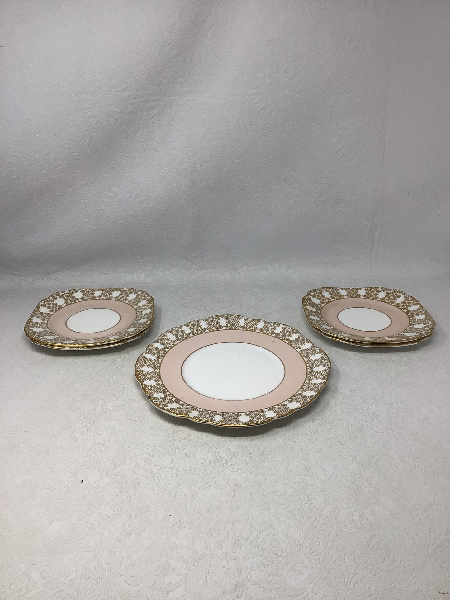 Noritake Eternal Palace Gold Dinnerware Set