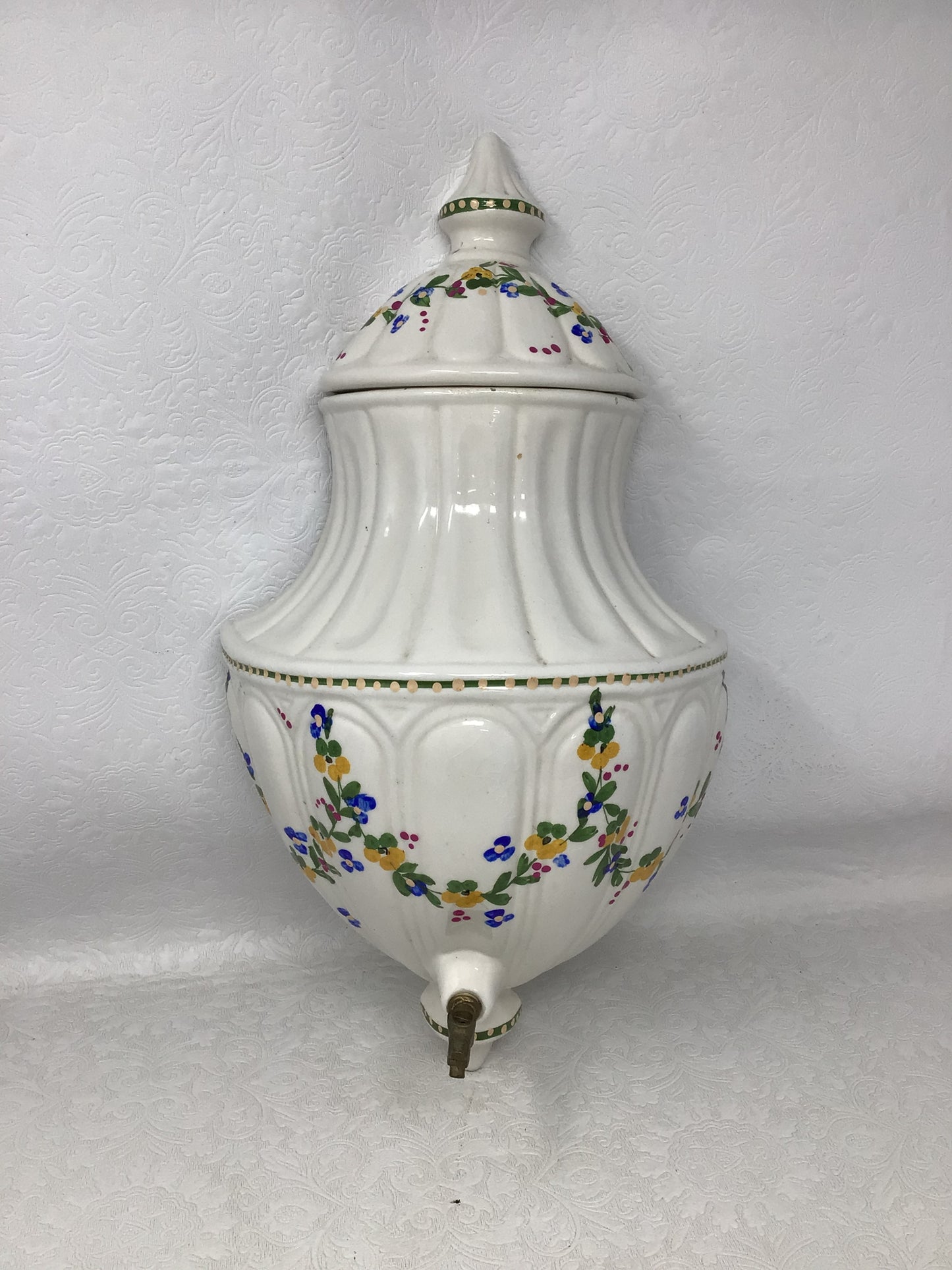 Vintage Ceramic Wall-Mounted Water Reservoir