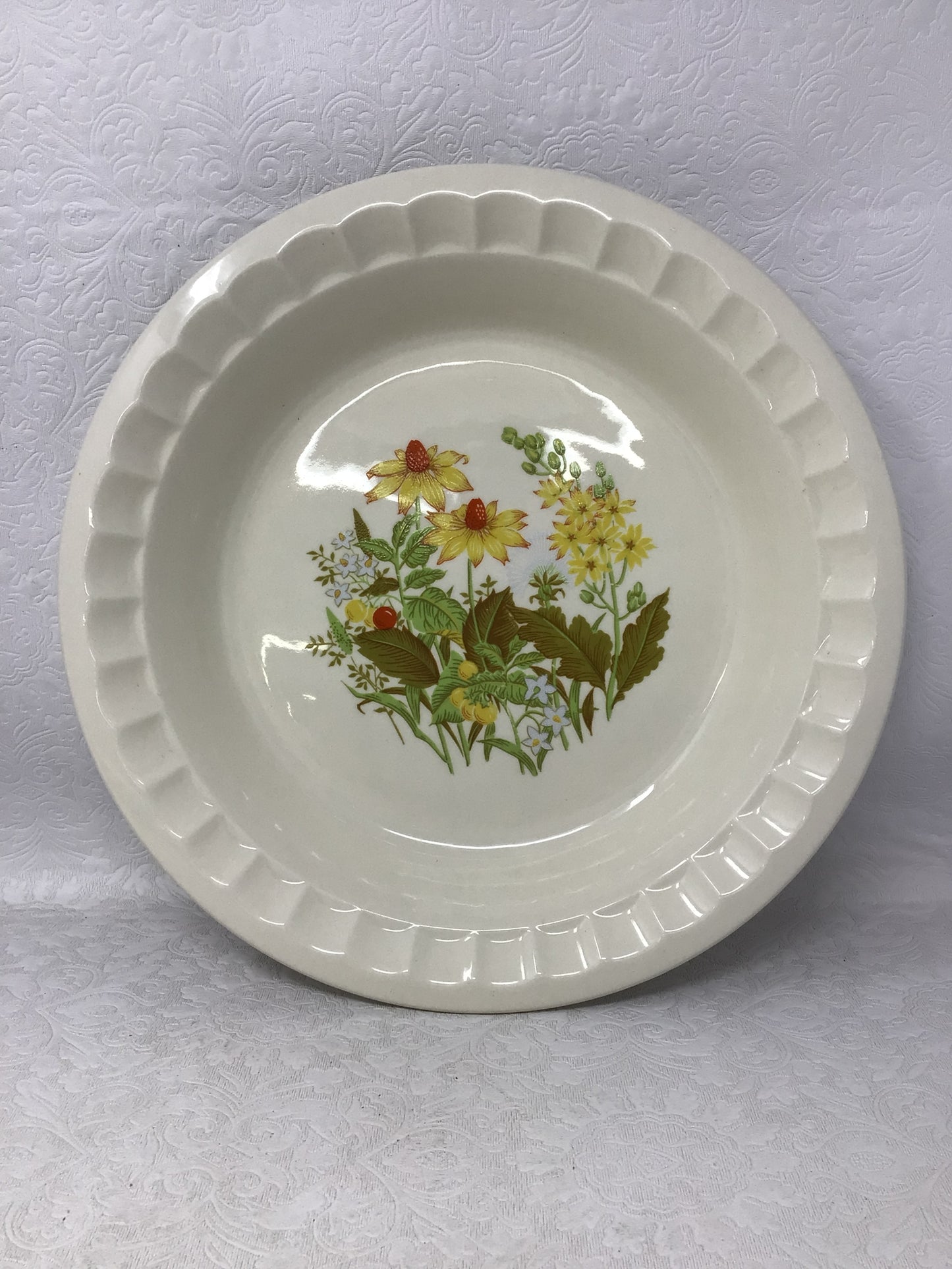Vintage Floral Fluted Ceramic Pie Plate