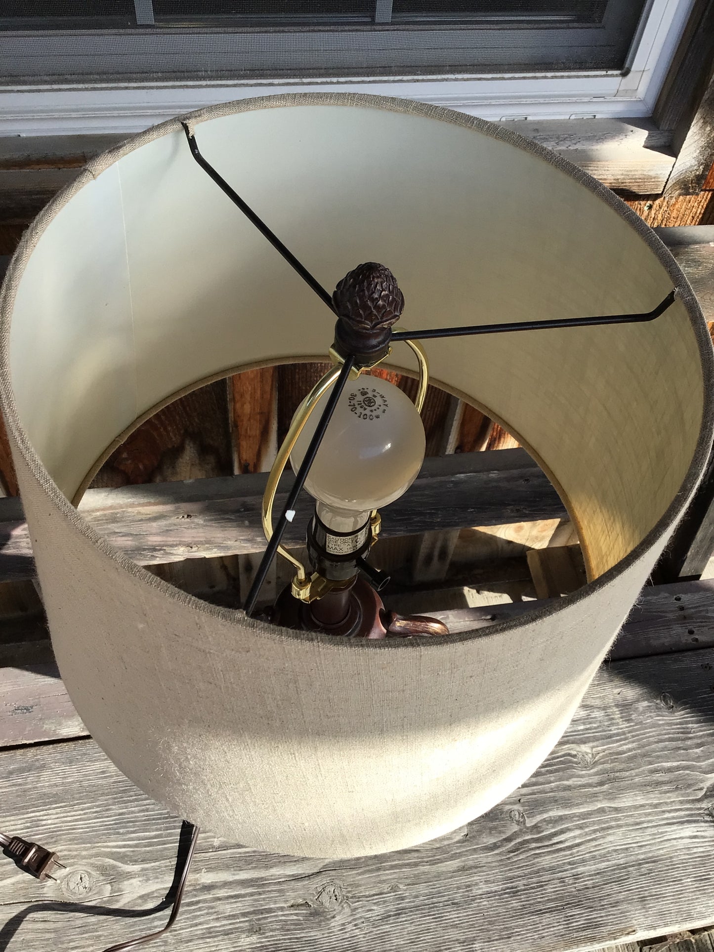 Urn Shaped Table Lamp