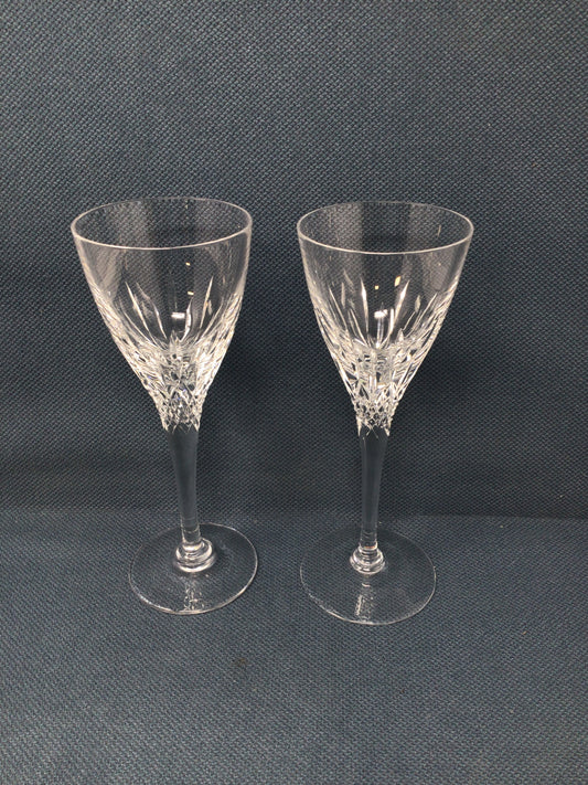 Set of 2 Stuart Crystal Madison Wine Glasses