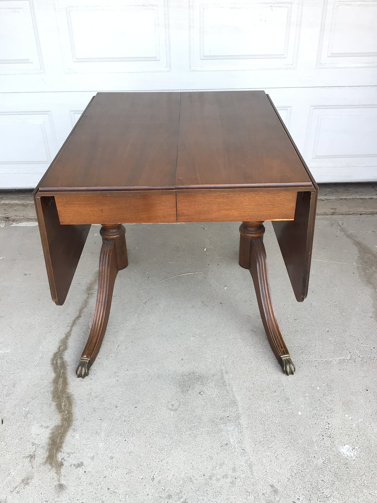 Duncan Phyfe Style Drop-Leaf Table
