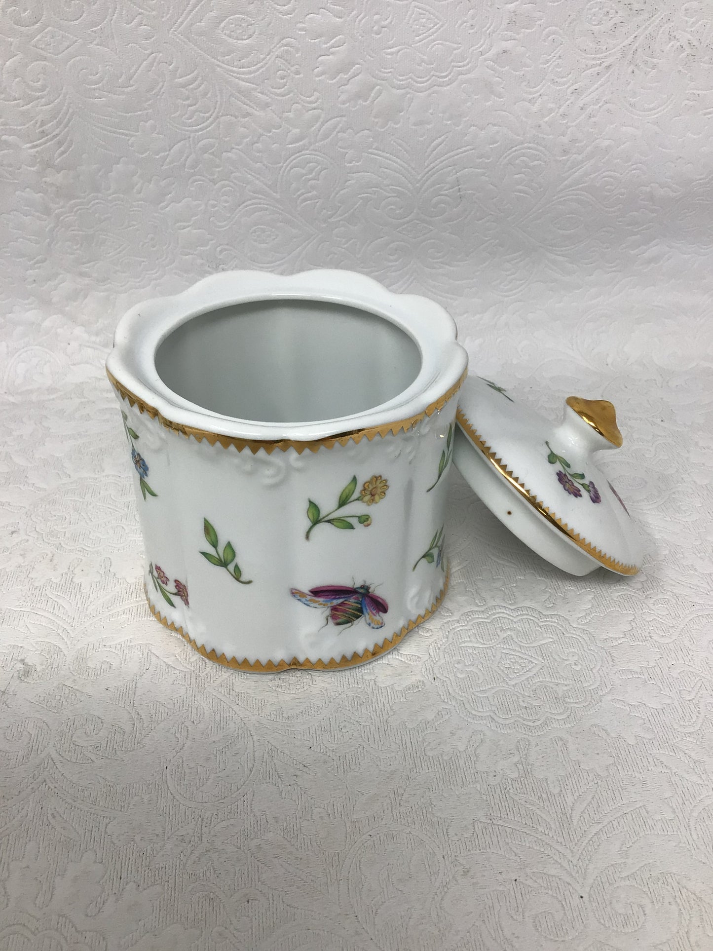 Godinger & Co. Porcelain Cream and Sugar Set