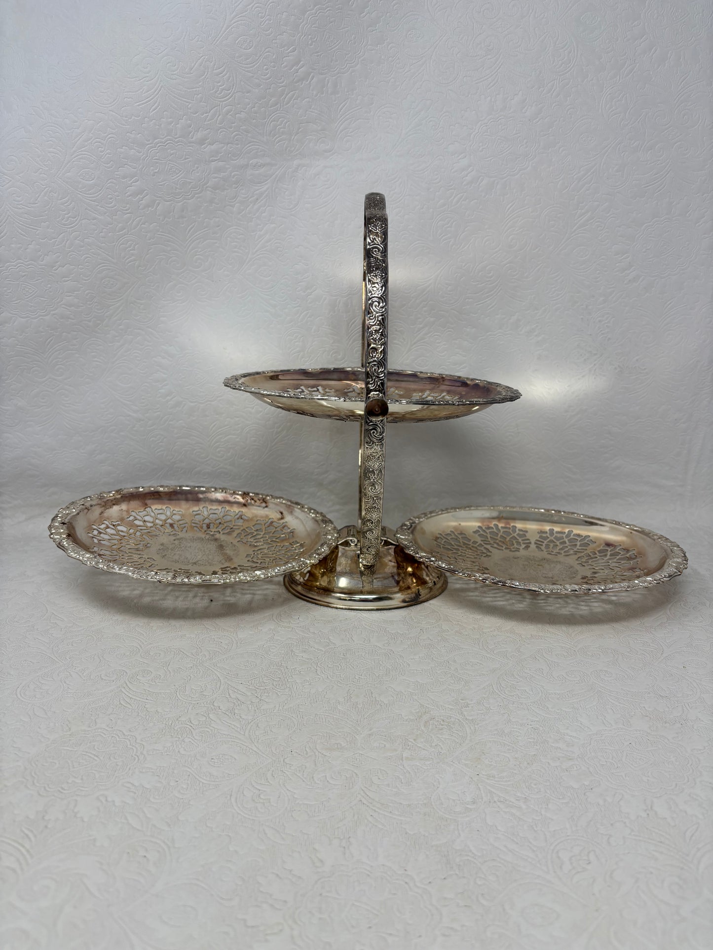 Vintage Queen Anne Silver-Plated 3-Tier Folding Stand