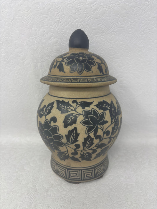 Lidded Ceramic Ginger Jar