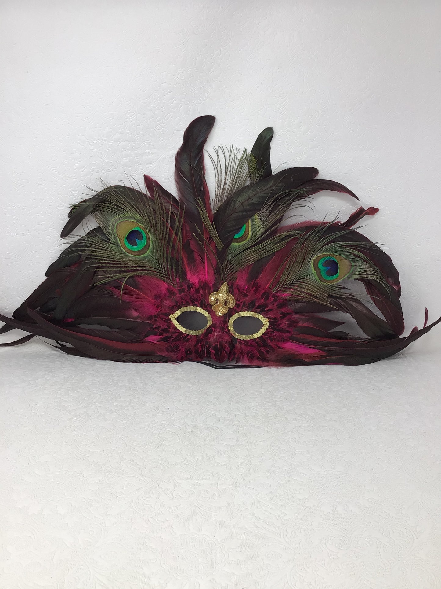 Set of 2 Feathered Masquerade Masks