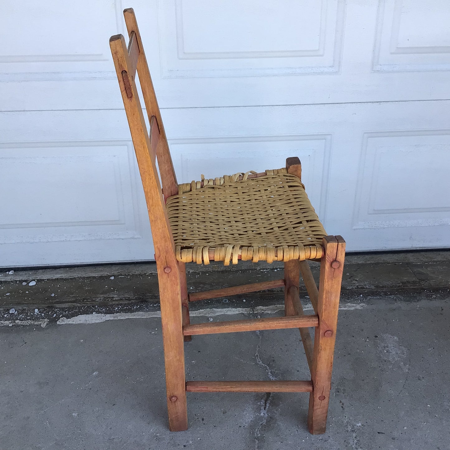 Set of 2 Antique East Coast Ladder Back Chairs