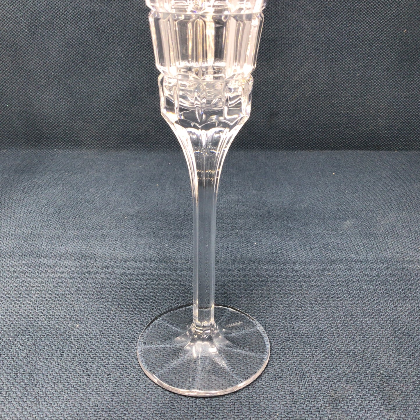 Mikasa Madison Ave Crystal Champagne Flutes