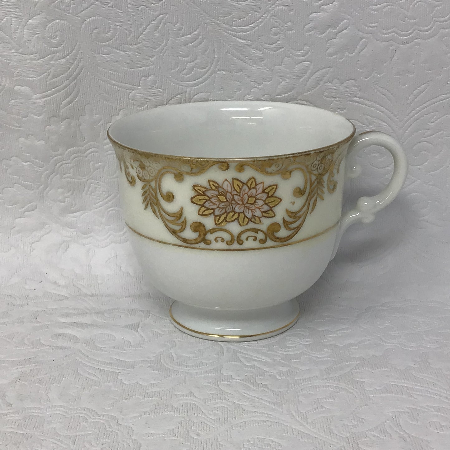 Vintage Meito China Porcelain Trio Tea Set