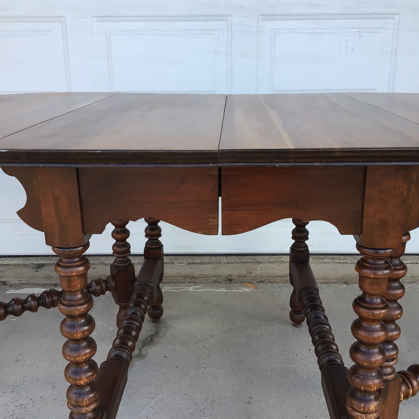 Antique 1920’s Rejuvenated Barley Twist Oak Gateleg Table With Drop Leaf