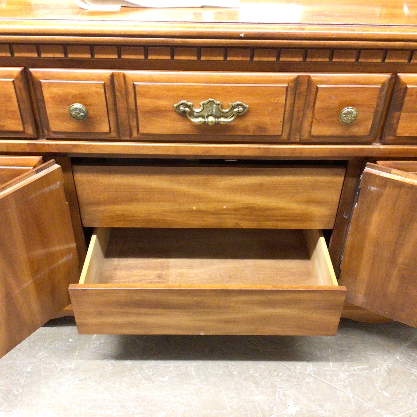 Wooden Horizontal Dresser with Mirror