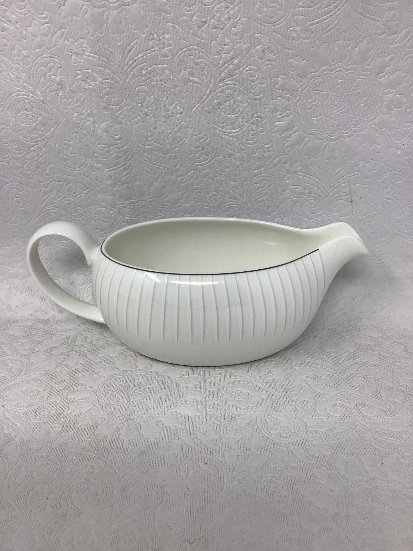MIKASA Gravy Boat and Tray