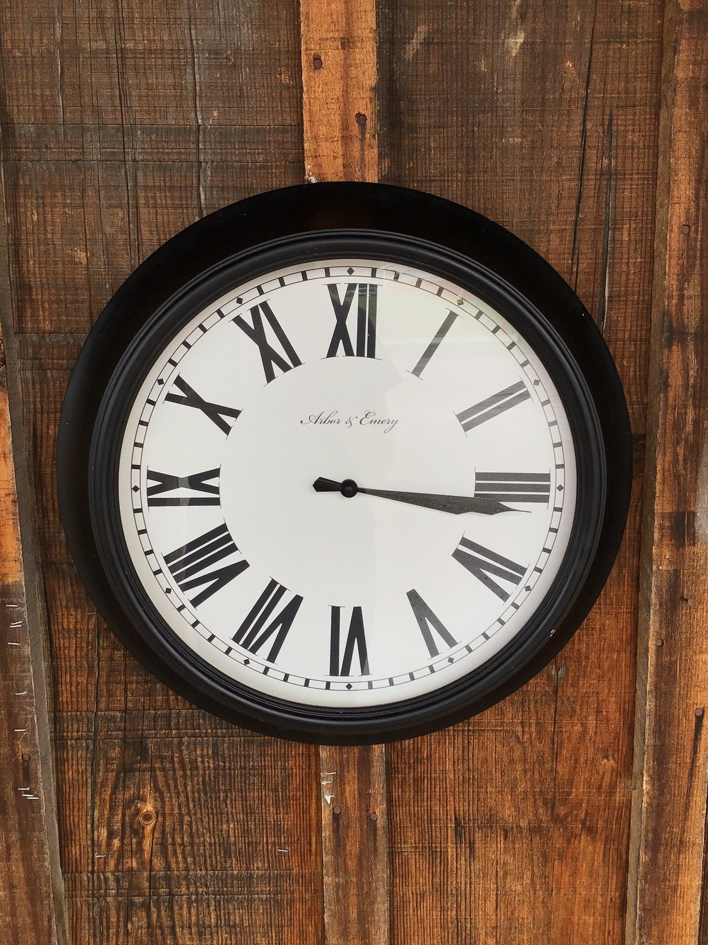 Arbor & Emery Battery-operated Clock