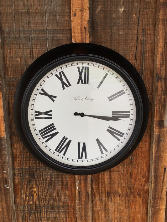 Arbor & Emery Battery-operated Clock