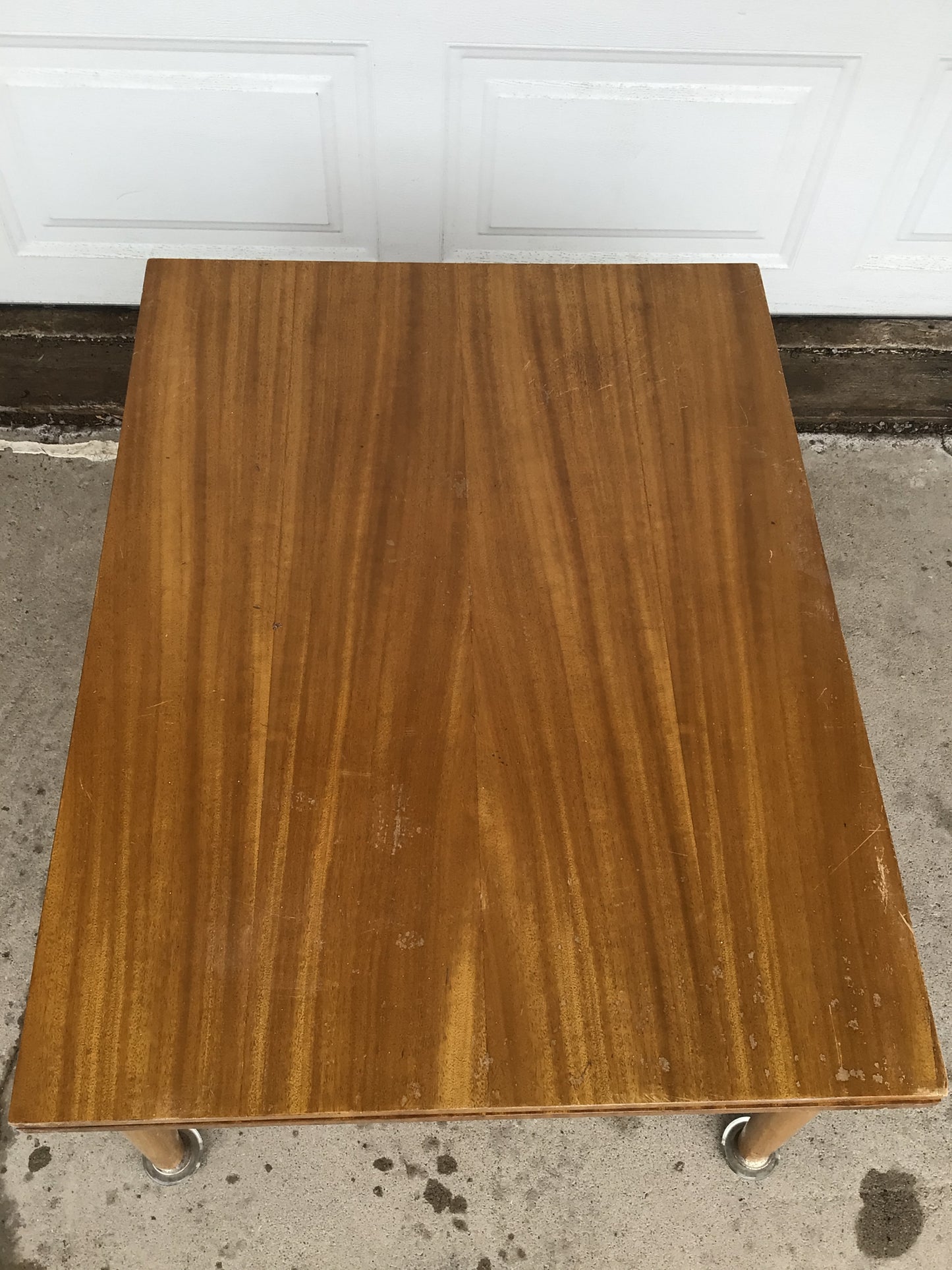 Unique Extending Coffee Table