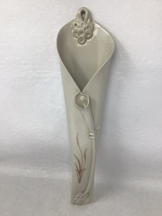 Vintage Hilborn Wall Pocket Vase