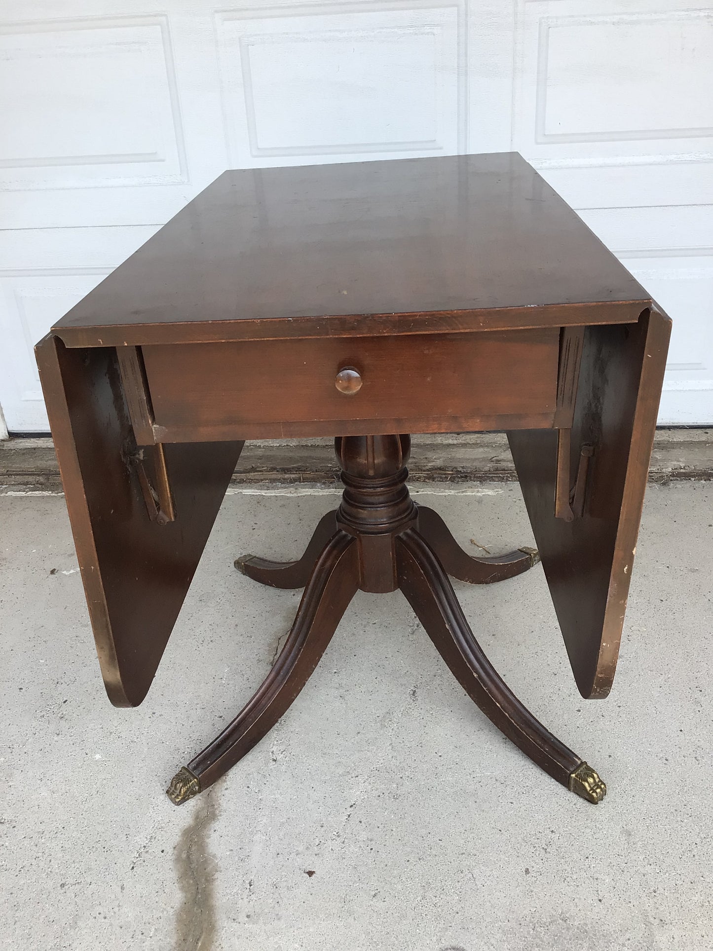 Vintage Pembroke Drop-Leaf Table