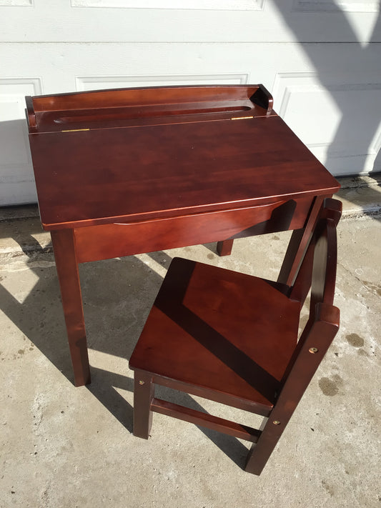 Melissa & Doug Wooden Lift-Top Desk & Chair Set
