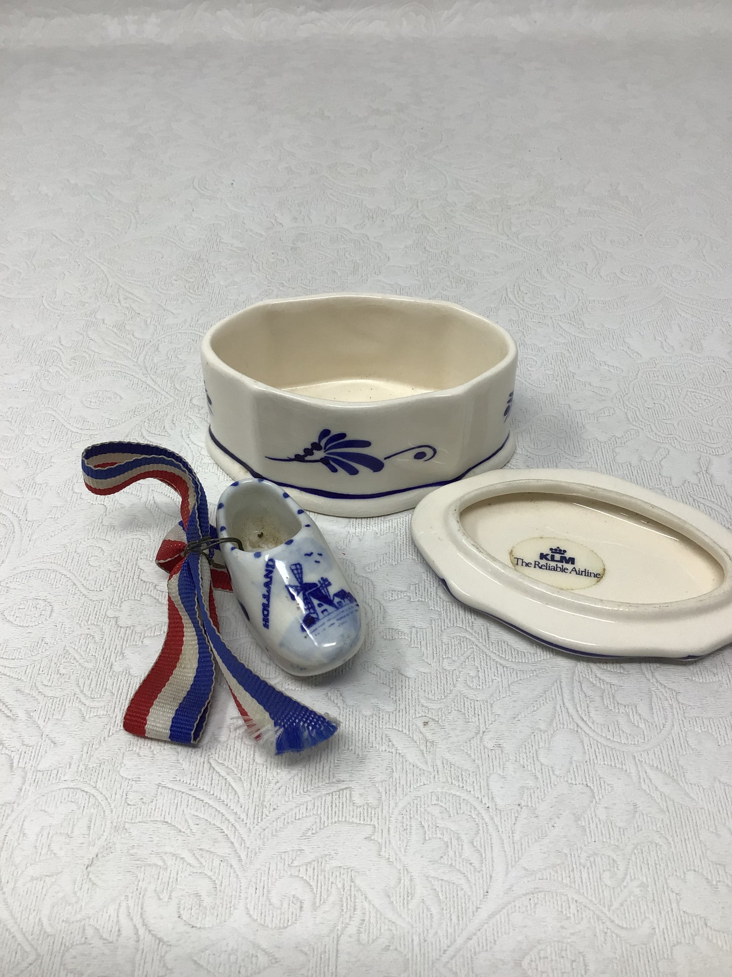Vintage KLM Royal Dutch Airlines Souvenir Set