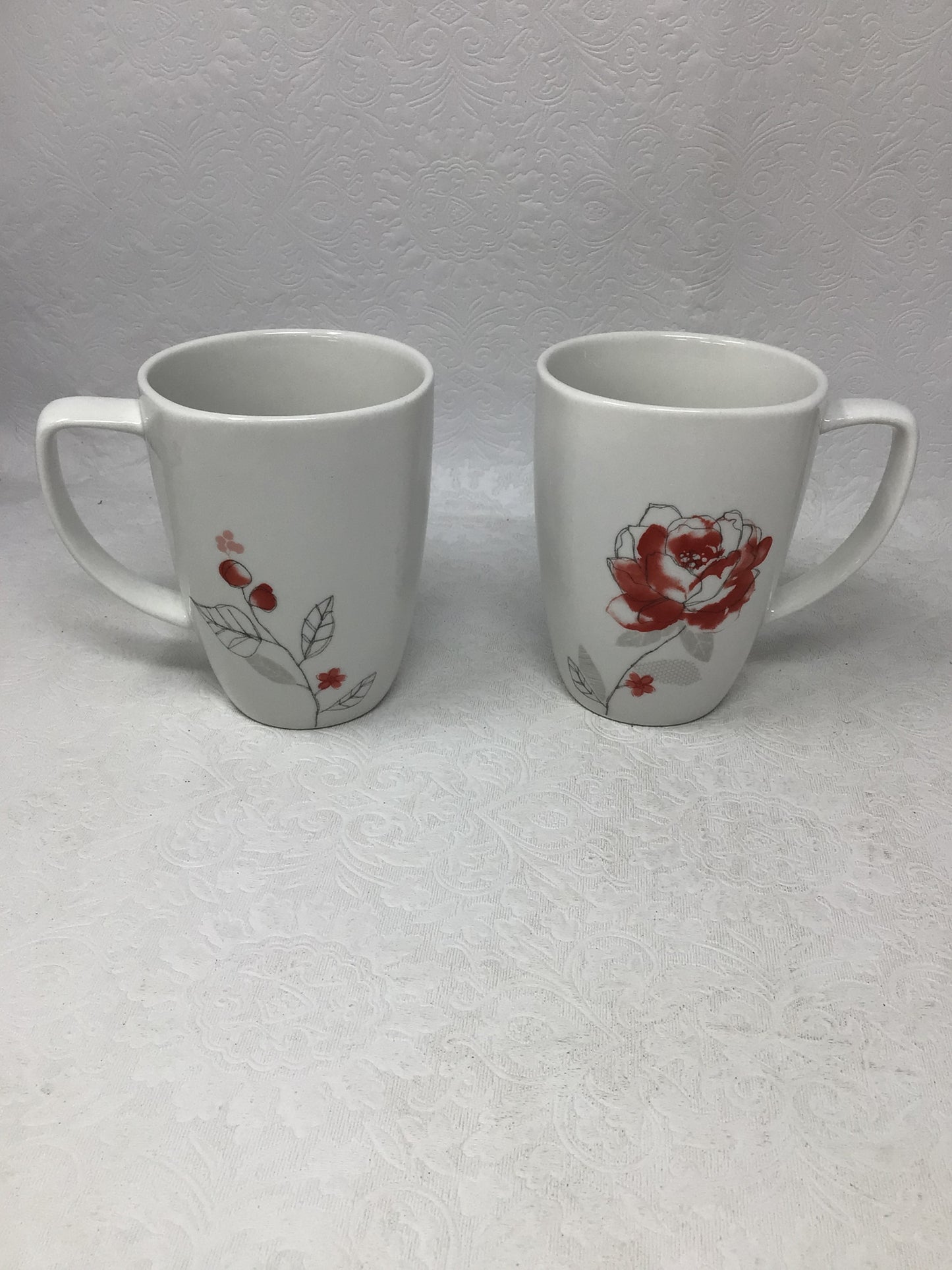 Set of 4 Corelle Rose Mugs