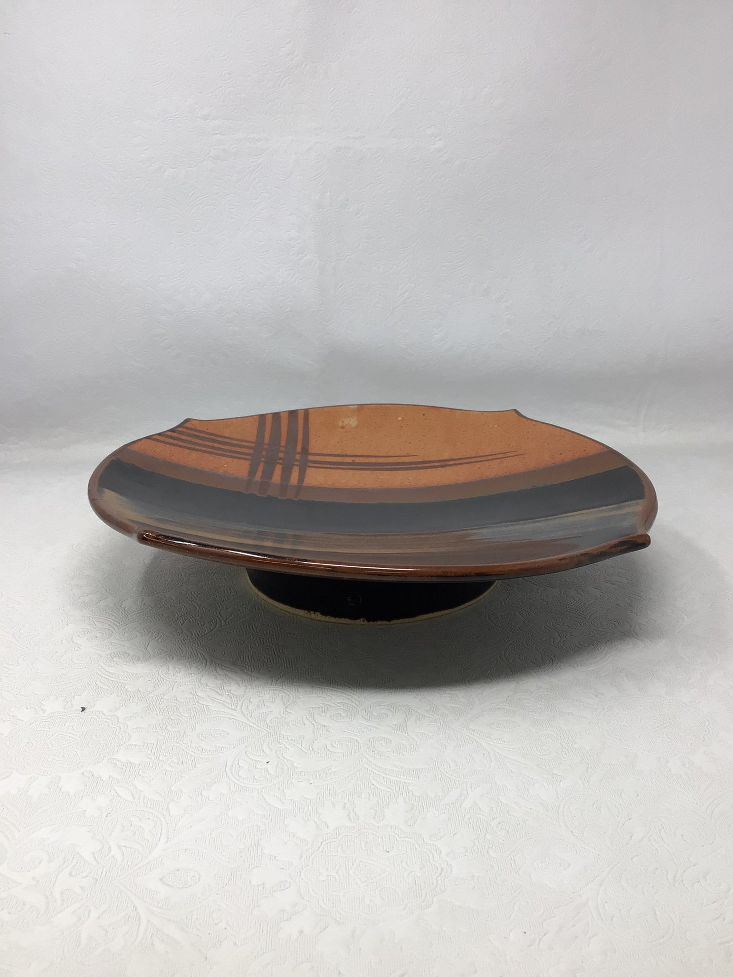 Better Home & Gardens Bazaar Brown Plate