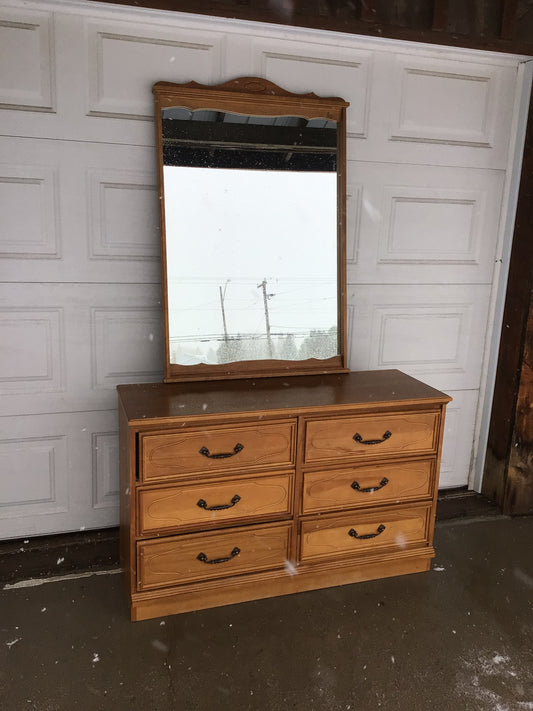 6 Drawer Birch Dresser with Mirror