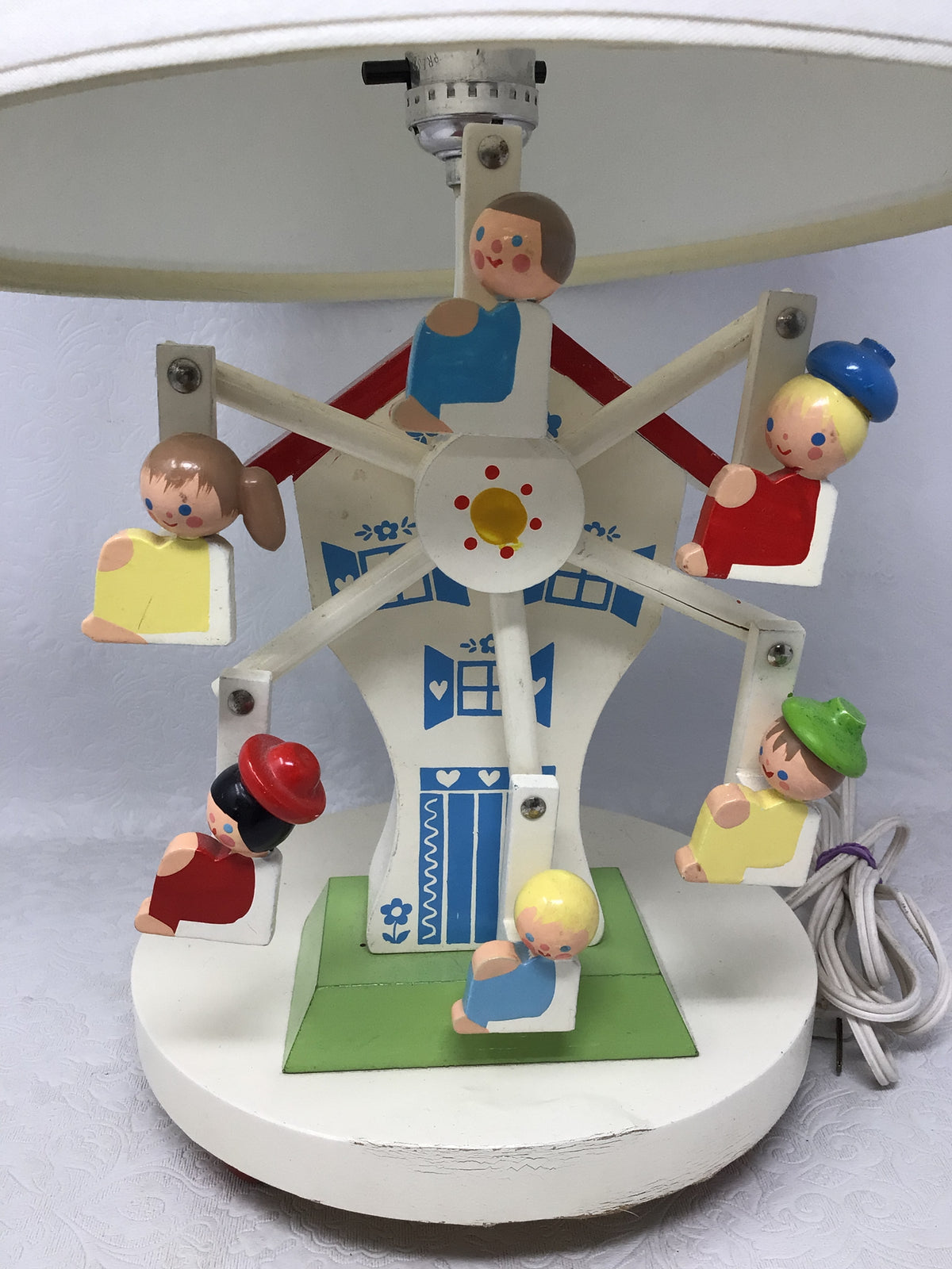 Children’s Carousel Lamp