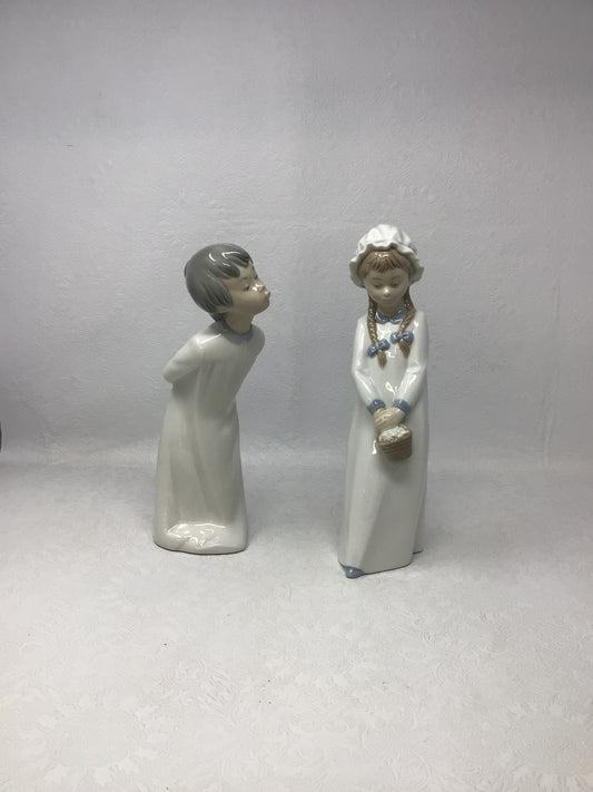 NAO by Lladro Figurines, Set of 2