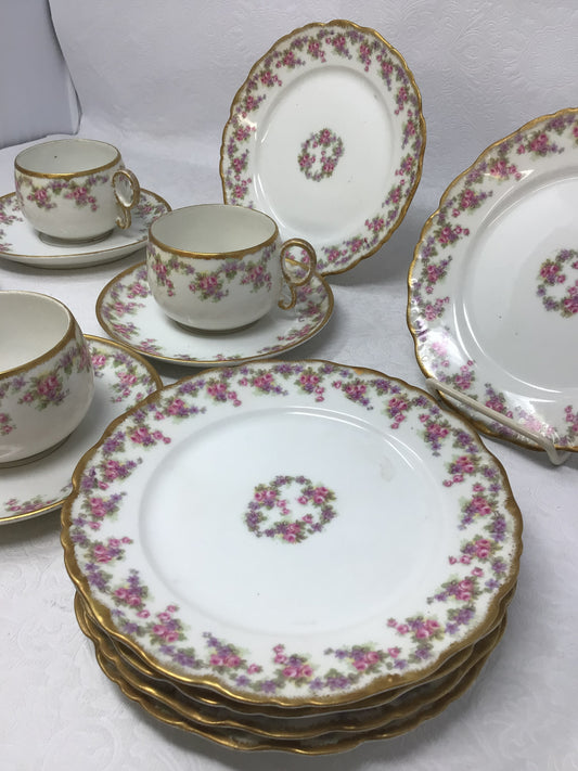 "Bridal Wreath" Tea Cup Set