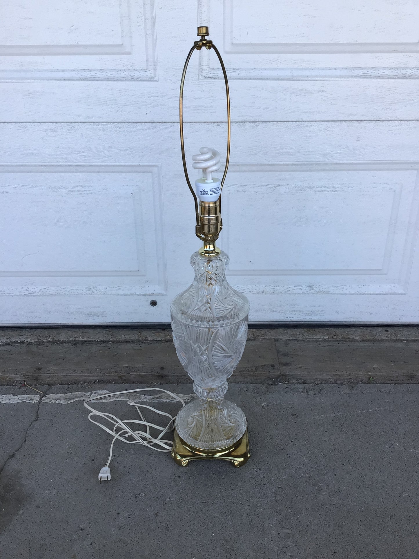Vintage Clear Cut Crystal Table Lamp