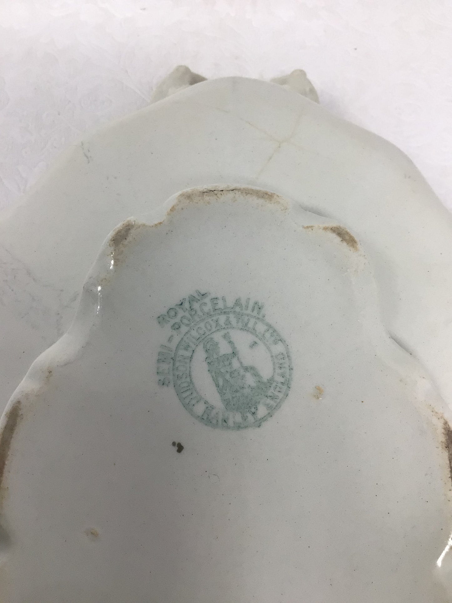 Royal Semi-Porcelain John Maddock & Sons Tureen
