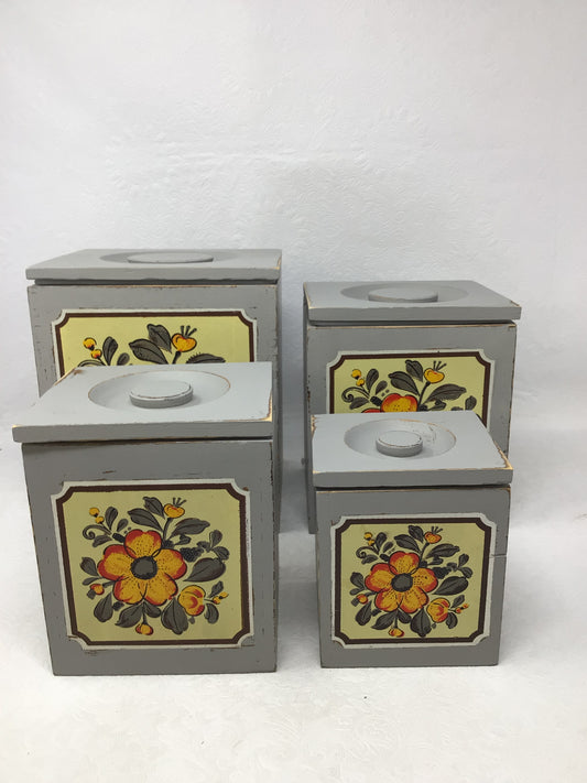 Retro  Wooden  Canister Set