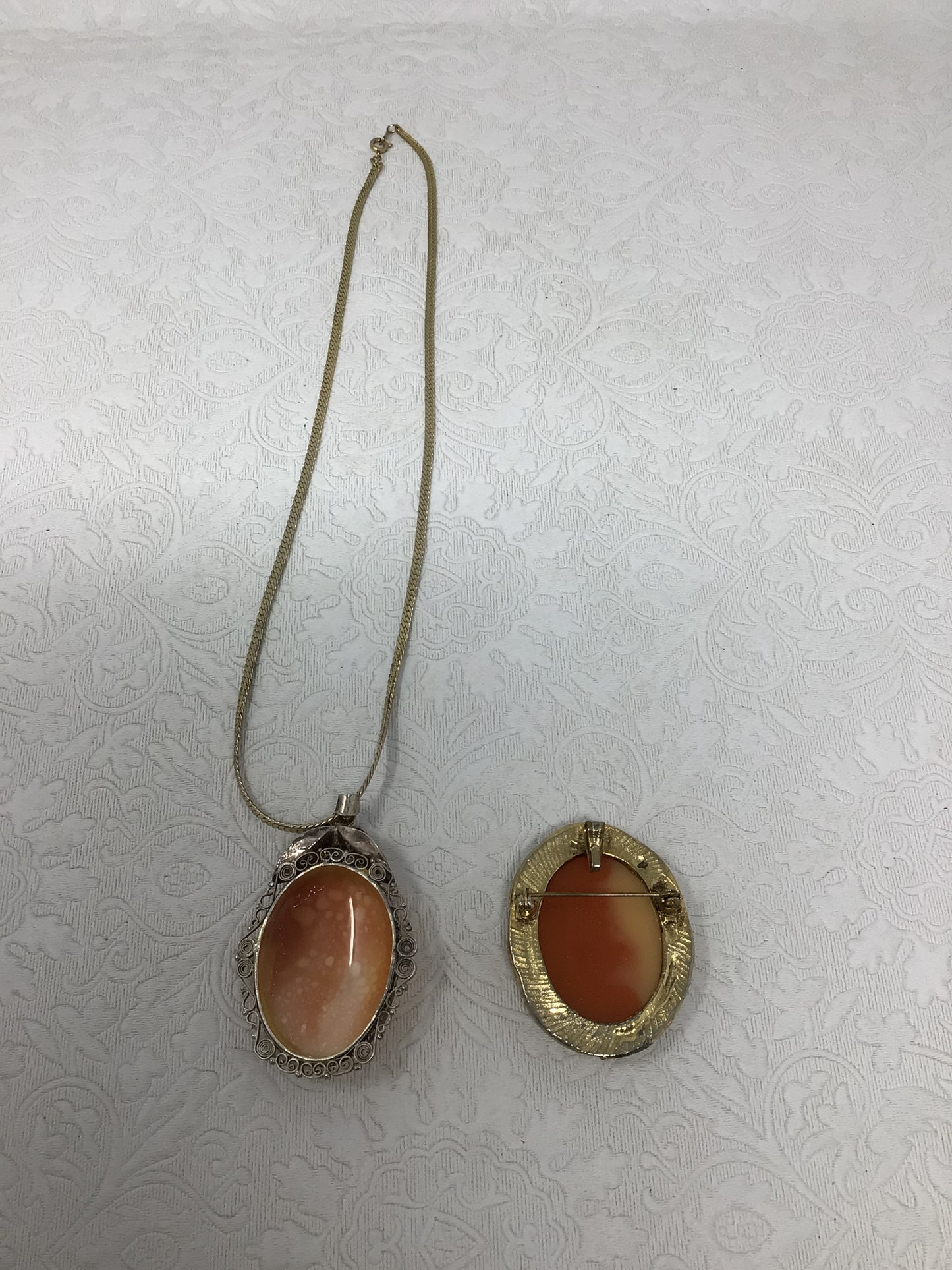 Cameo Necklace and Pin Set