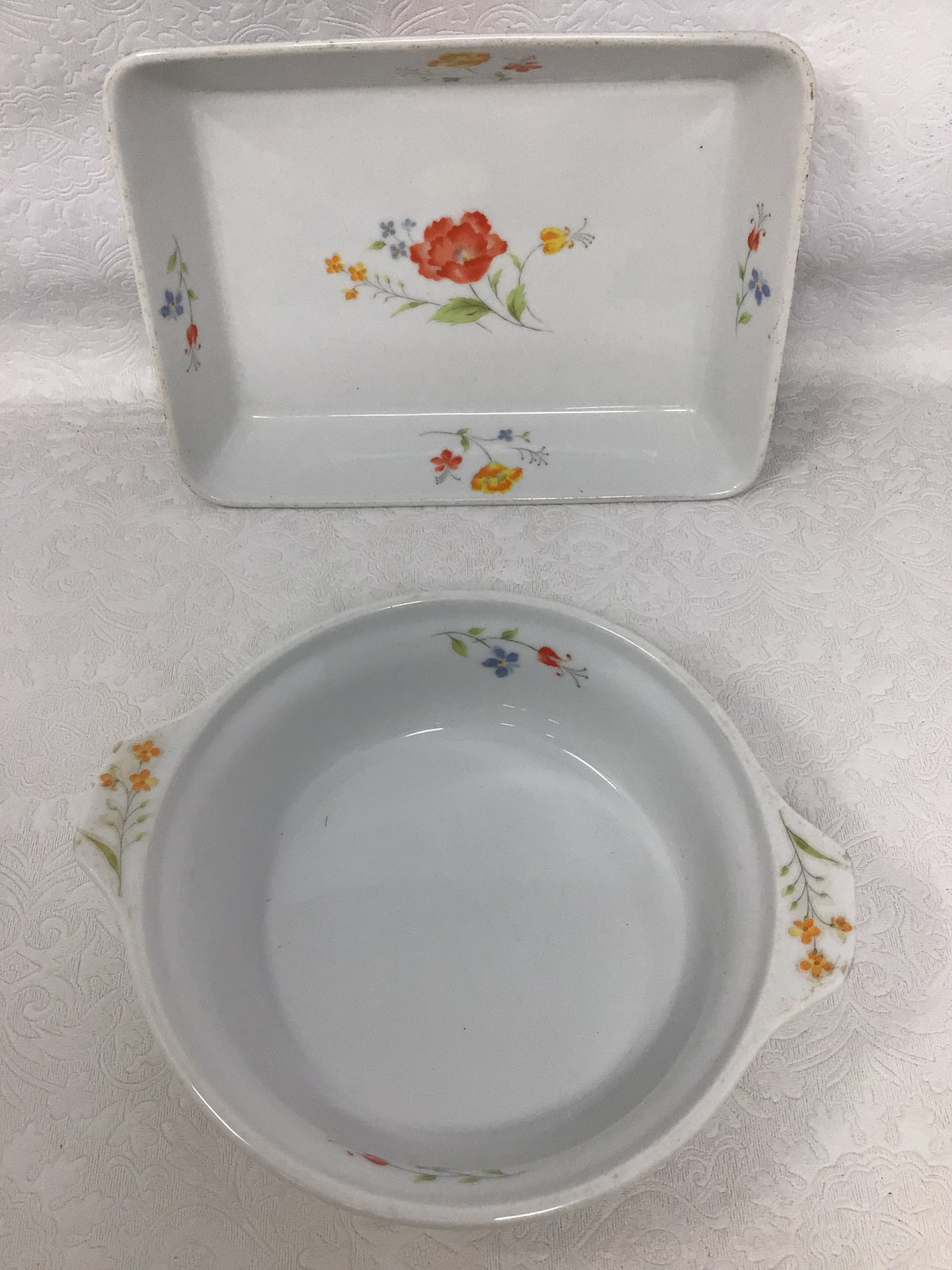 Vintage Hearthside Bake N’ Serve Rectangle and Round Dishes, Set of 2