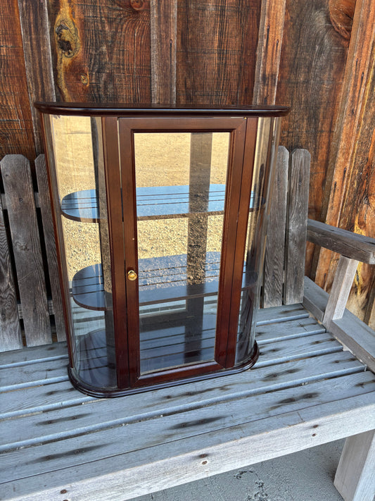 Vintage “The Bombay Company” Curved Glass Mirrored Small Curio Cabinet