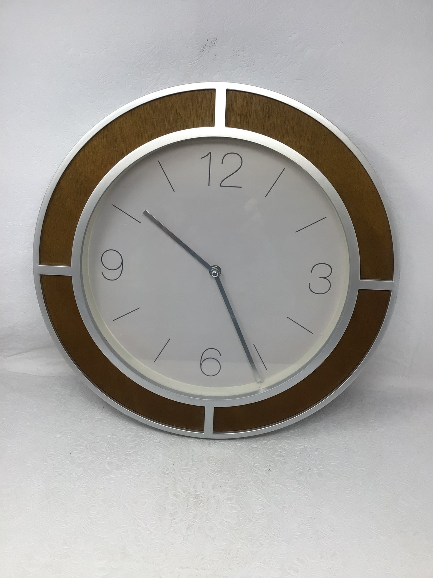 Modern Design Clock