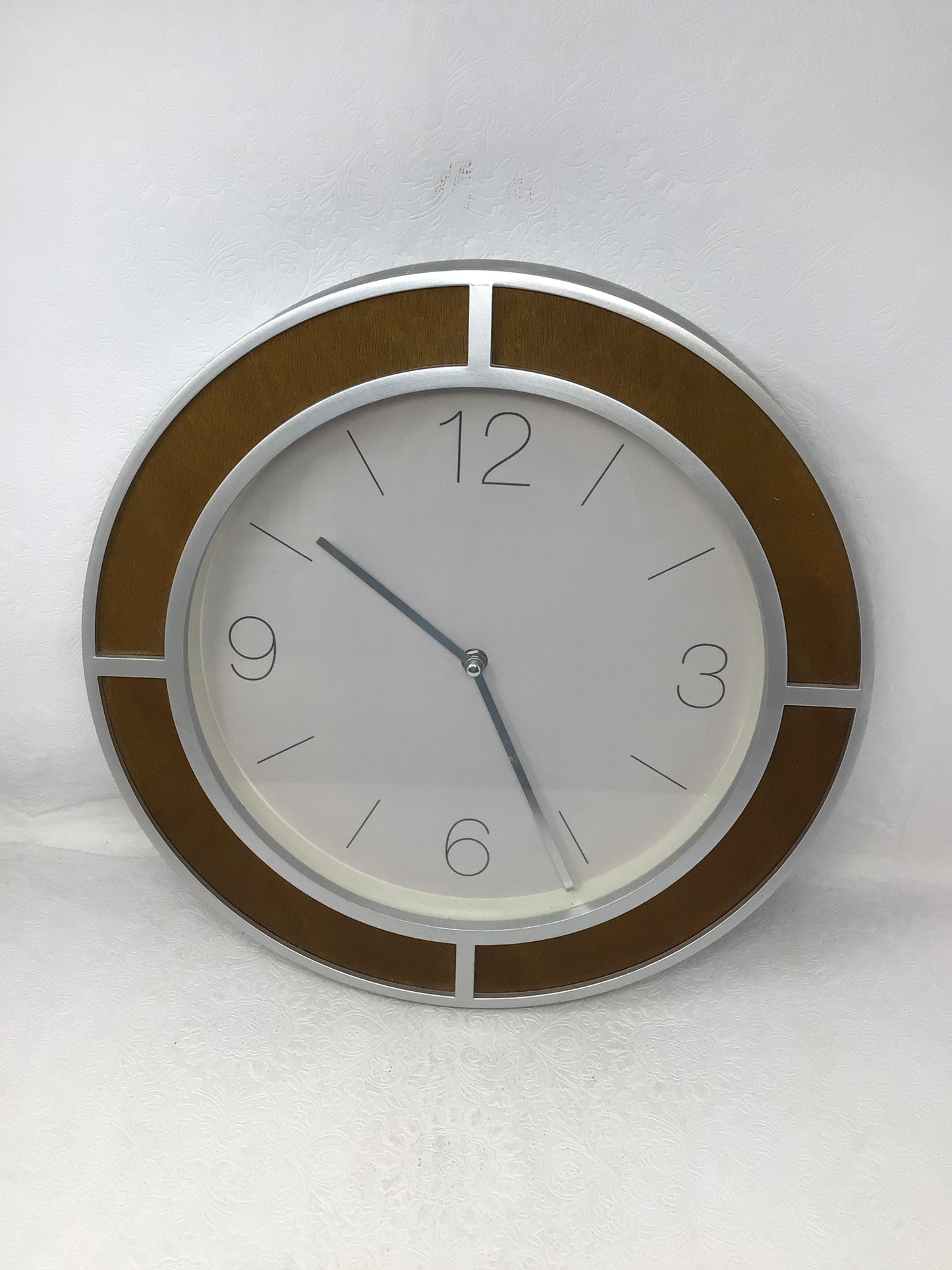 Modern Design Clock
