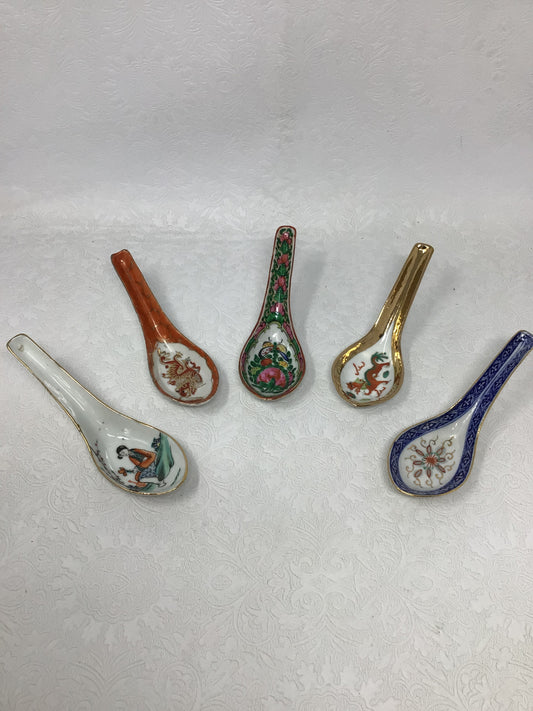Set Of 5 Chinese Soup Spoons