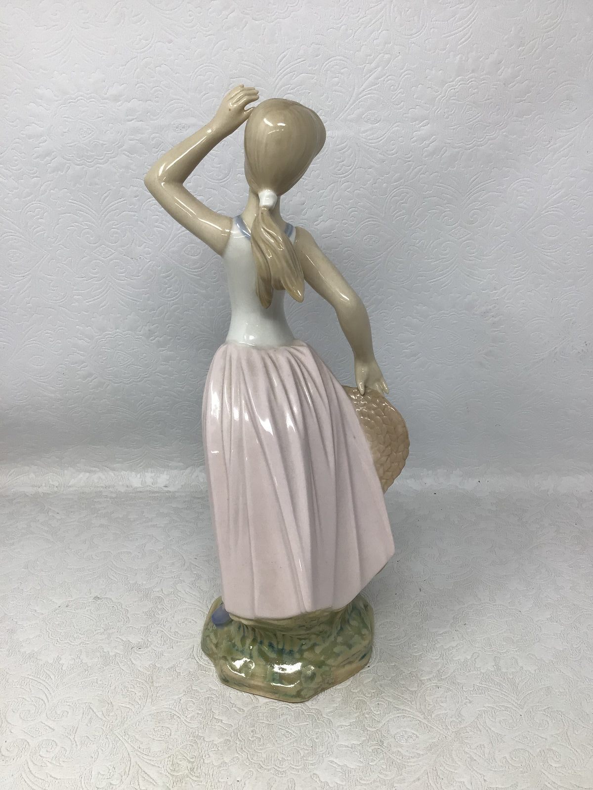 Vintage Tengra Porcelain Women Figurine