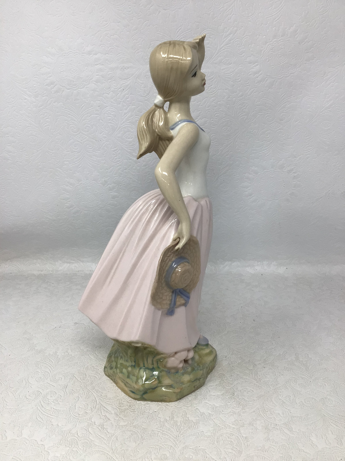 Vintage Tengra Porcelain Women Figurine