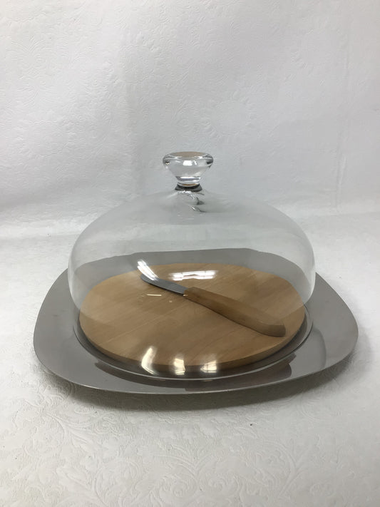 Chrome & Wooden Cheese Dome Set